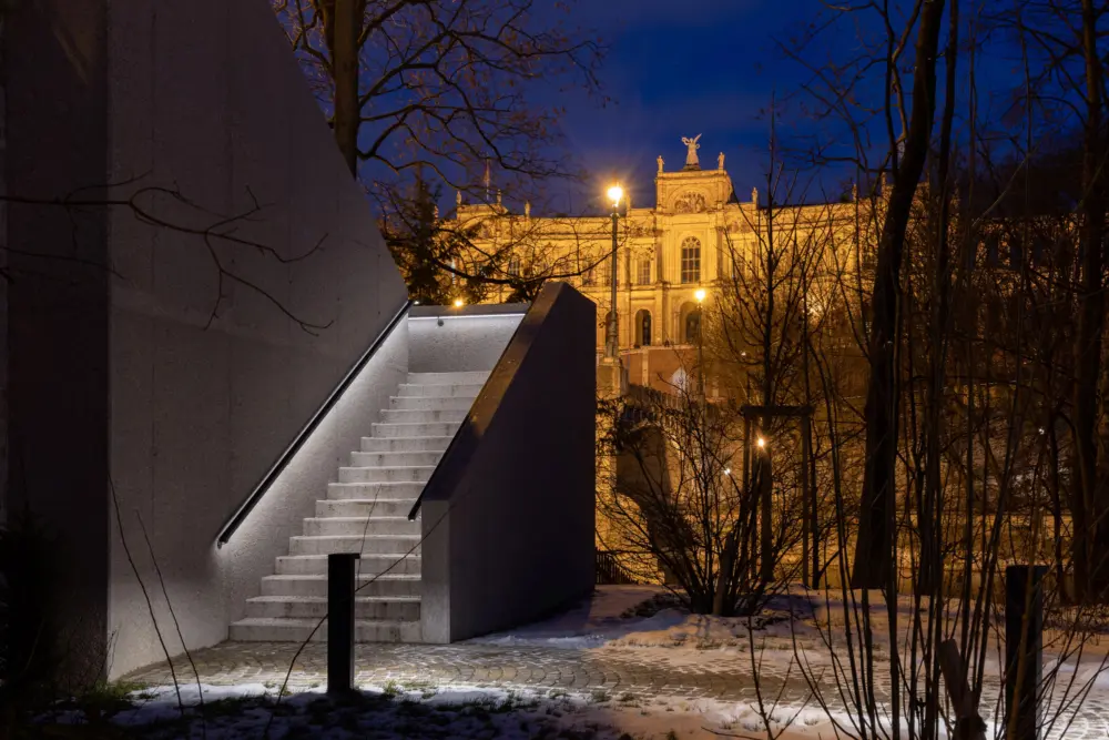 Treppe Maximiliansbrücke